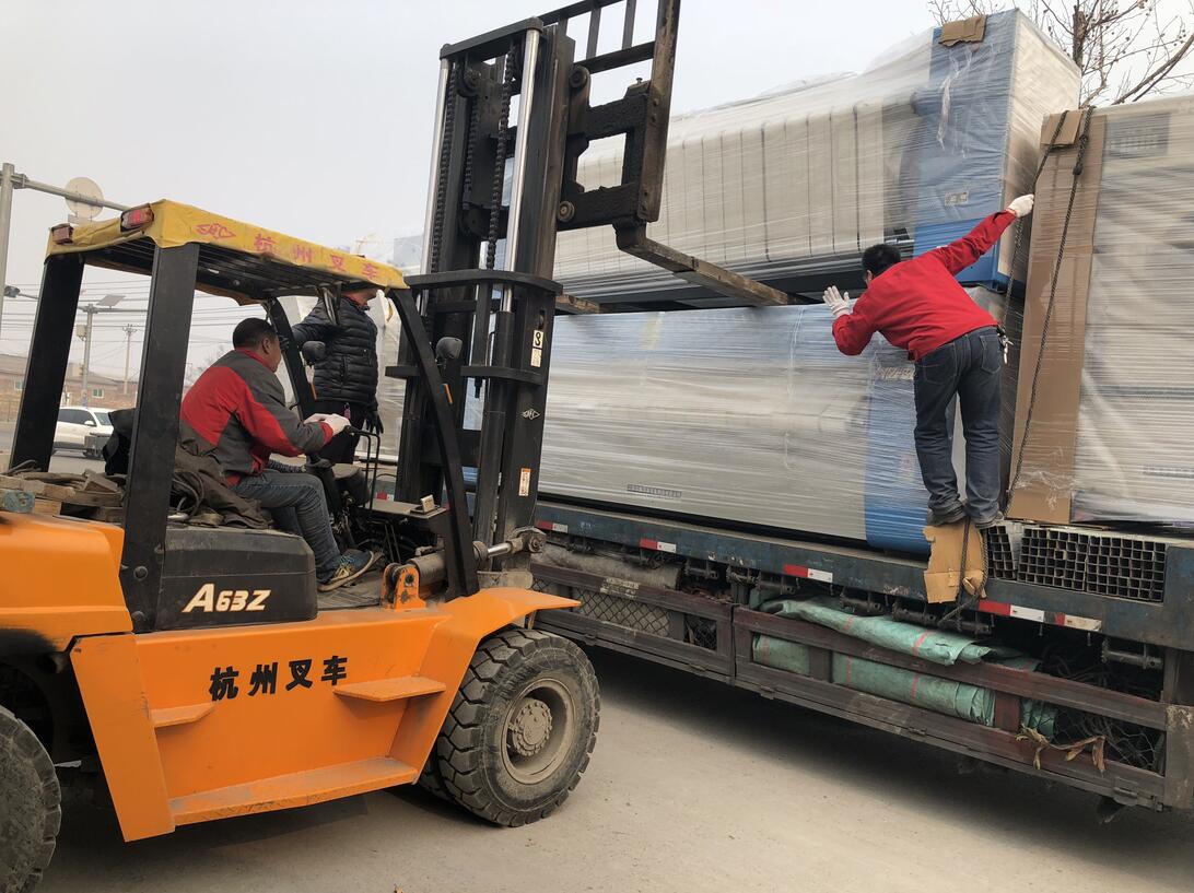 保定洗衣廠洗衣房設備昨日送貨完畢 保定洗衣廠洗衣房設備昨日送貨完畢